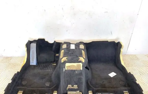 BMW 6 F06 Gran coupe Trunk/boot floor carpet liner 