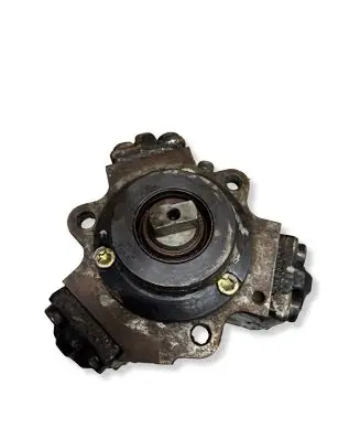 Mercedes-Benz A W168 Fuel injection high pressure pump A6110700501 0445010008