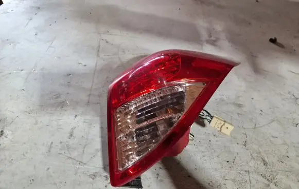 Toyota RAV 4 (XA30) Rear/tail lights