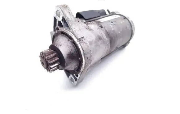 Audi Q3 8U Starter motor 02E911023Q