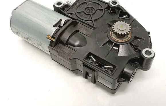 Volvo V60 Sunroof motor/actuator 1705137E 4N51F53508AD 1702762E