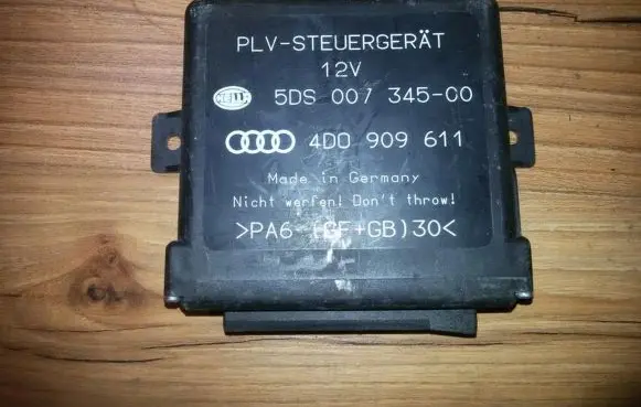 Audi A8 S8 D2 4D Other control units/modules 4d0909611 5ds007345-00