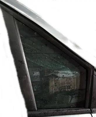 Opel Meriva B Front triangle window/glass 