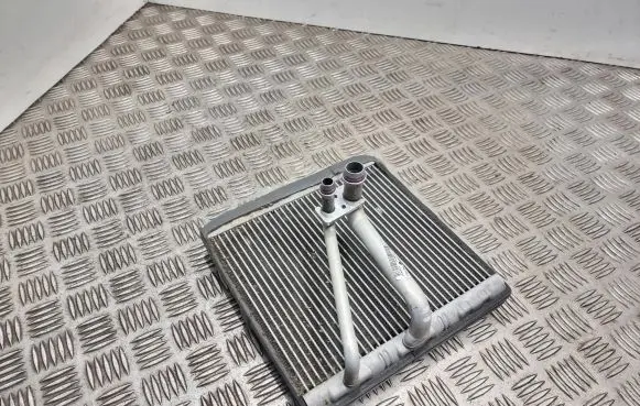 Air conditioning (A/C) radiator (interior)