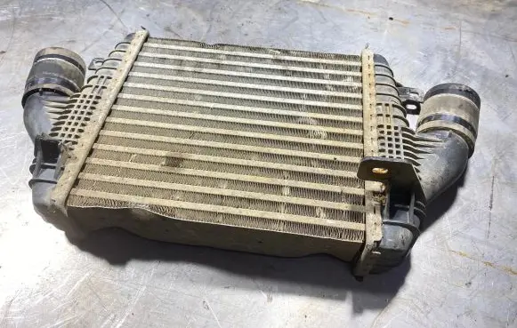 Nissan Navara D40 Intercooler radiator 0058127