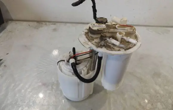 Hyundai i20 (GB IB) In-tank fuel pump 31110-C8000