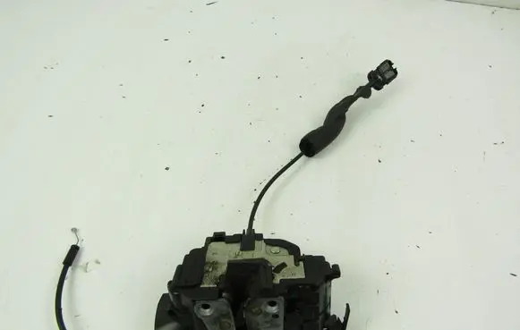 Renault Laguna III Front door lock 
