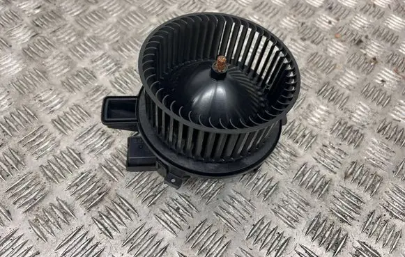 Audi Q7 4M Heater fan/blower 4M1820021A