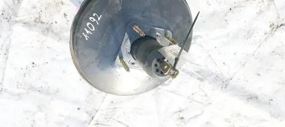 Citroen C4 I Brake booster 0204024883