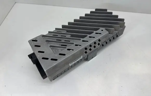 BMW 5 G30 G31 G38 Sound amplifier 6995392