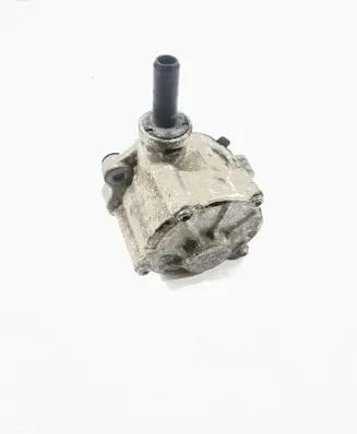 Mercedes-Benz C W205 Vacuum pump gd01745