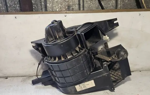 Volkswagen Transporter - Caravelle T4 Interior heater climate box assembly 7D0819903