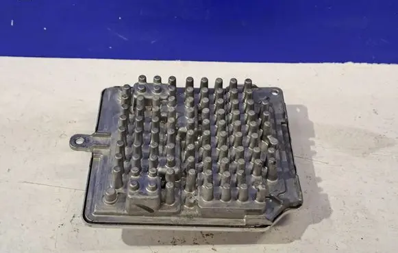 Polestar 2 LED ballast control module 32337455