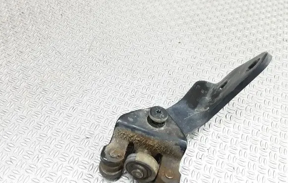 Ford Transit - Tourneo Connect Sliding door lower roller guide/hinge 2T14V25028