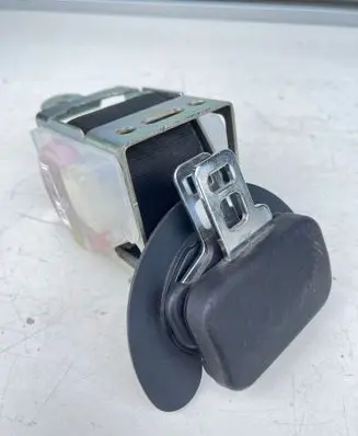 Citroen C4 Grand Picasso Middle seatbelt (rear) 9654438077