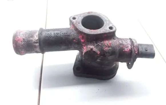Volkswagen Sharan Engine coolant pipe/hose 038121133J