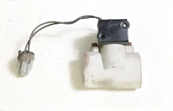 Nissan Leaf I (ZE0) Air conditioning (A/C) expansion valve 4433101194