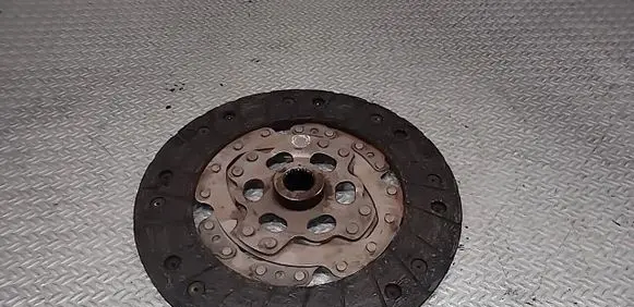 Volkswagen PASSAT B6 Clutch pressure plate 03G141031Q