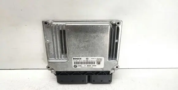 BMW 5 E60 E61 Engine control unit/module 7809000 0281014238