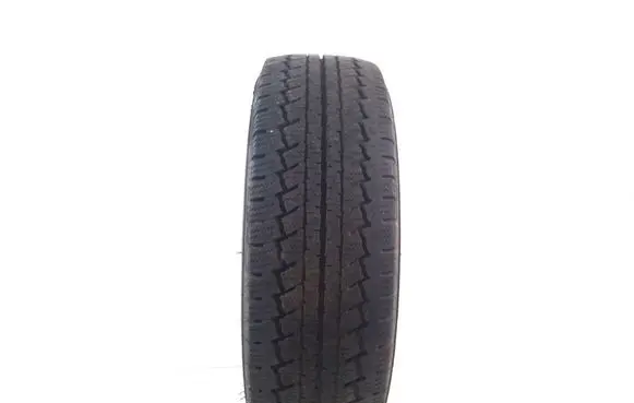 Mercedes-Benz Vito Viano W639 R16 winter tire 