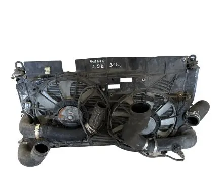 Toyota Avensis T270 Radiator support slam panel 160400R160 120124
