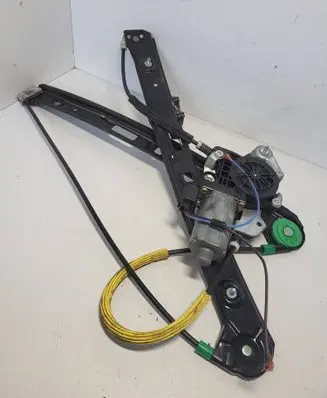 BMW 3 E90 E91 Front door window regulator with motor 8196038
