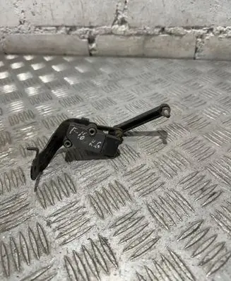 BMW X5 F15 Front height sensor lever 6867646