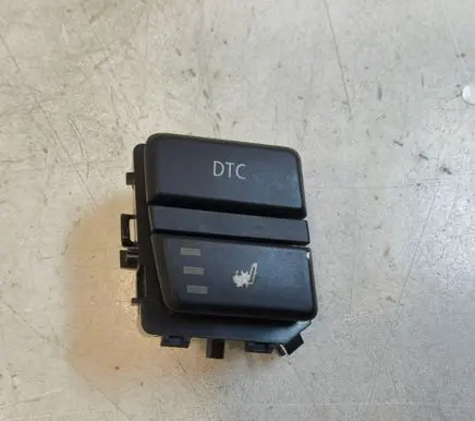 BMW 5 E60 E61 Seat heating switch 915905202