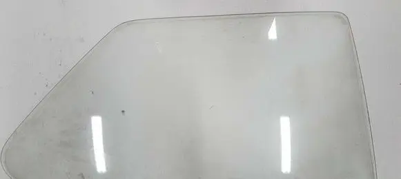 Volkswagen Golf I Rear side window 161845302