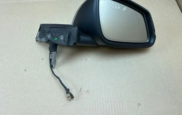 BMW i3 Front door electric wing mirror 20665002