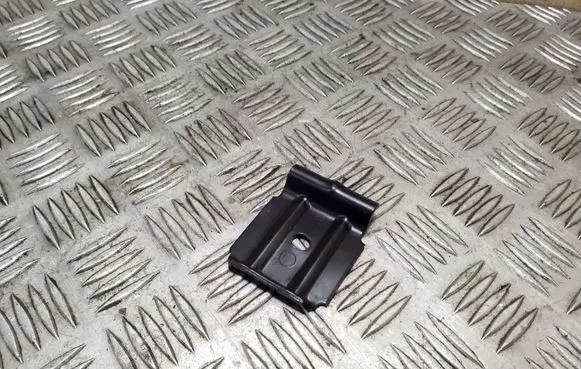 Battery bracket