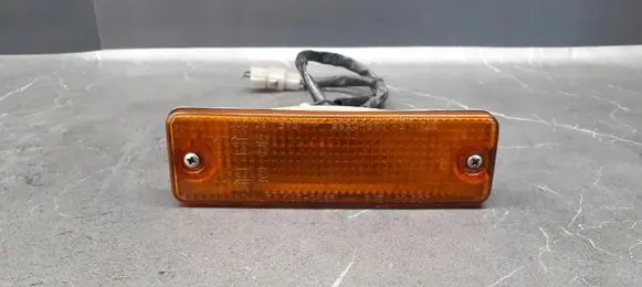 Mazda 626 Front fender indicator light 045-0535
