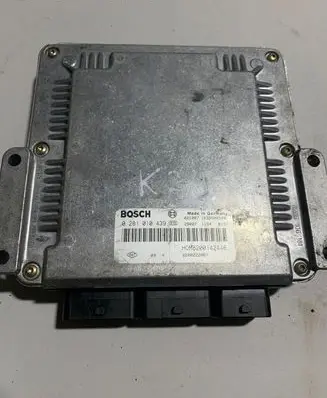 Mitsubishi Carisma Engine control unit/module 8200142446 1039S00100 0281010439