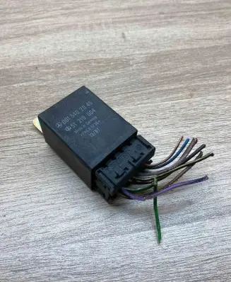 Mercedes-Benz Vito Viano W638 Other relay 0015402045 51219004