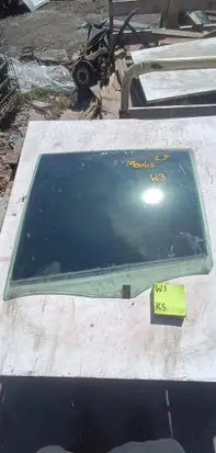 Renault Modus Rear door window glass 43434343