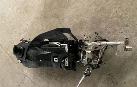 BMW X5 G05 Interior heater climate box assembly A190