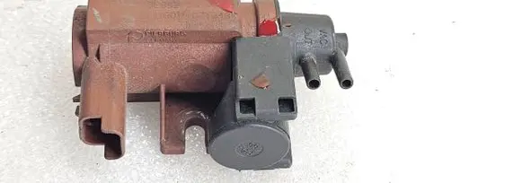 Volvo V50 Turbo solenoid valve 6G9Q9E882CA
