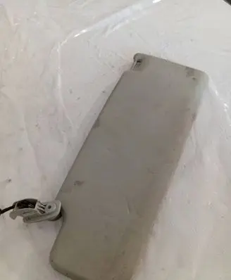 Volkswagen PASSAT B5 Sun visor 669889