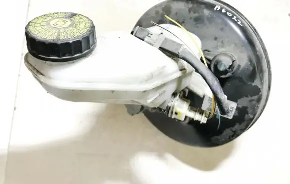 Toyota Auris 150 Master brake cylinder