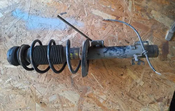 Volkswagen Polo V 6R Front shock absorber with coil spring