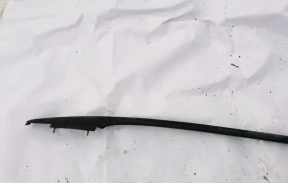 Mazda Premacy Roof bar rail C10151T20