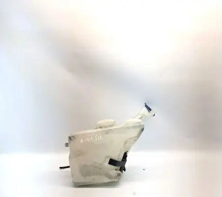 Windshield washer fluid reservoir/tank