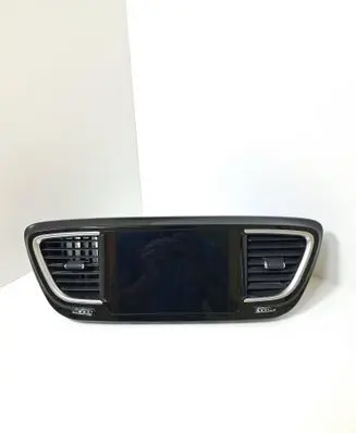 Chrysler Pacifica Screen/display/small screen P568223456AD