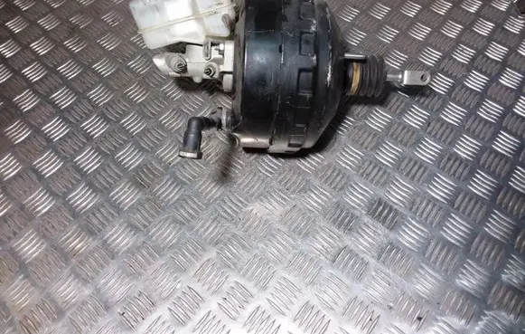 BMW 1 E81 E87 Brake booster 29675945004 6759450