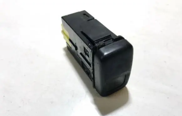 Mazda 626 Fog light switch 