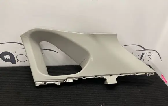 Toyota RAV 4 (XA50) (D)pillar trim (top) 6247042170