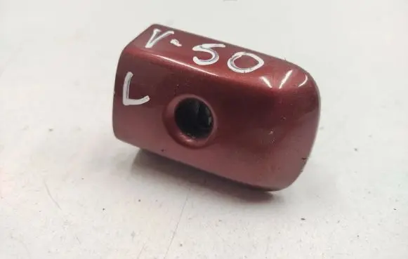 Volvo V50 Front door lock (next to the handle) 