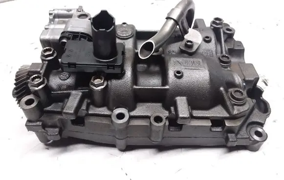 Audi A4 S4 B8 8K Oil pump 03L103537 03G115105G