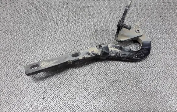 Audi A2 Tailgate/trunk/boot hinge 8Z0827299A