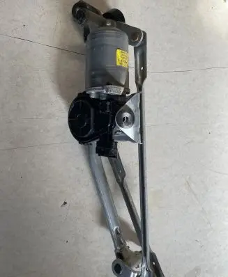 KIA Pro Cee'd III Front wiper linkage and motor 98100J7000